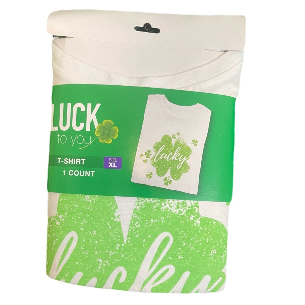 LUCK to you☘️ St Patricks Day T-Shirt “Lucky” Size XL NEW
